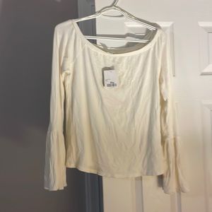 Ivory Forever21 Off Shoulder Blouse Size 0X NWT